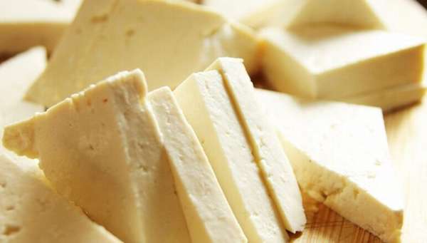 Можно ли есть сыр при похудении: польза и вред, как выбрать