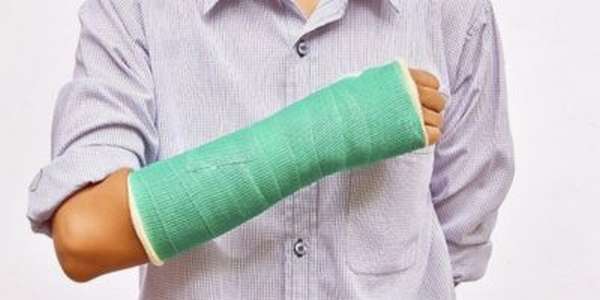Лечение перелома трещины на руке