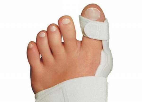 Эластичный бинт при переломе пальца ноги
